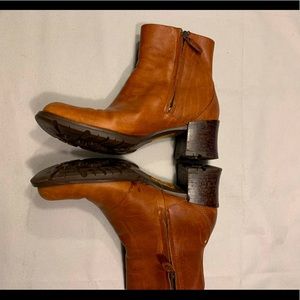 Timberland brown women’s boots